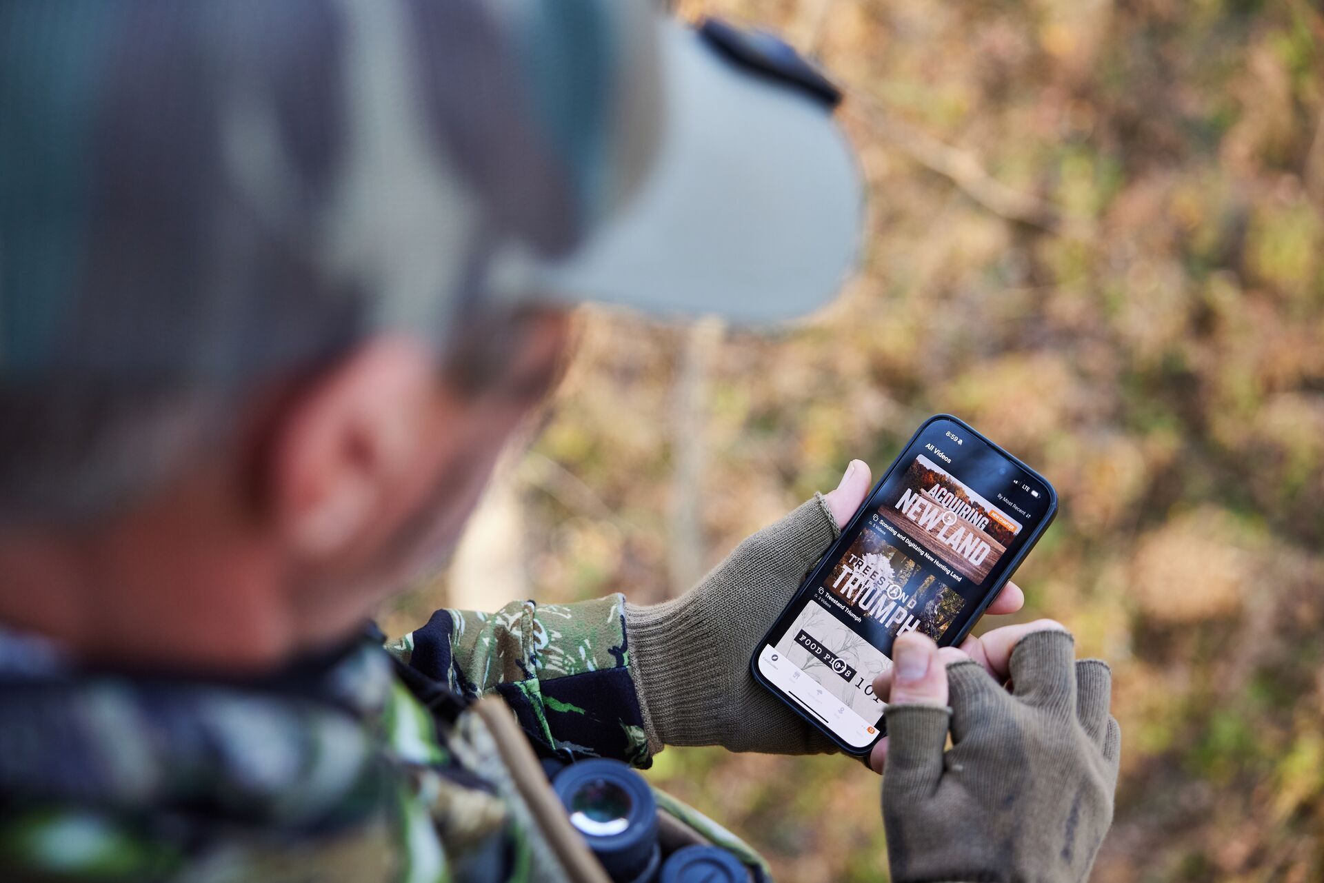A hunter views FieldGuide+ through the HuntWise hunting app.