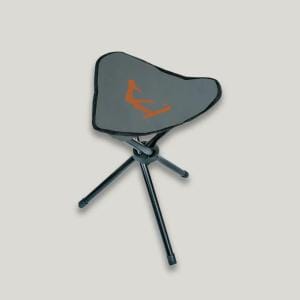 halfrack-3leggedstool.webp